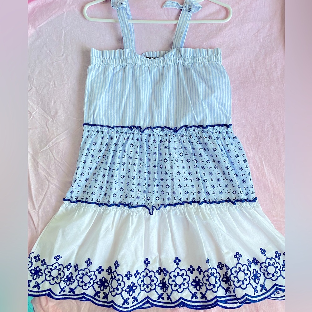 Light Blue Toddlers summer dress. Size 4T.